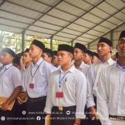 Pesantren Modern Misbahul Ulum